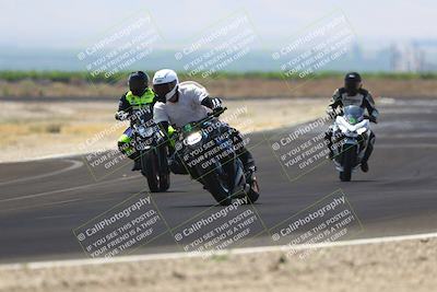 media/Jun-07-2025-TrackDaz (Sat) [[4413525952]]/C Group/240pm (Turn 9)/